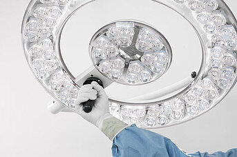 Q-Flow Fluent Operating Theatre Light